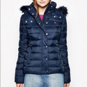 Jack Wills Fabulously British Hesmond Puffer Navy